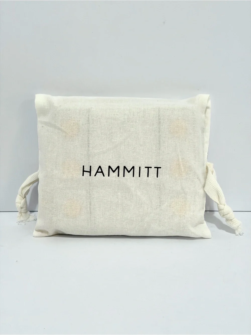 Hammitt 5 North Compact Wallet In Calla Lily With Brushed Gold Hardware Like New